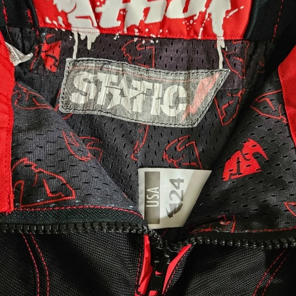 Static V Kids' Black and Red Bottoms